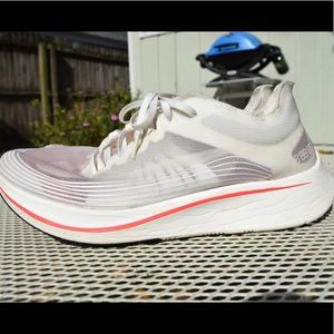 Nike Zoom Fly SP Men Size 10.5